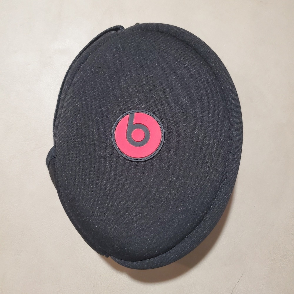 Beats by Dre Black Red Soft Shell Zipper Headphone Carrying Case Solo Wireless